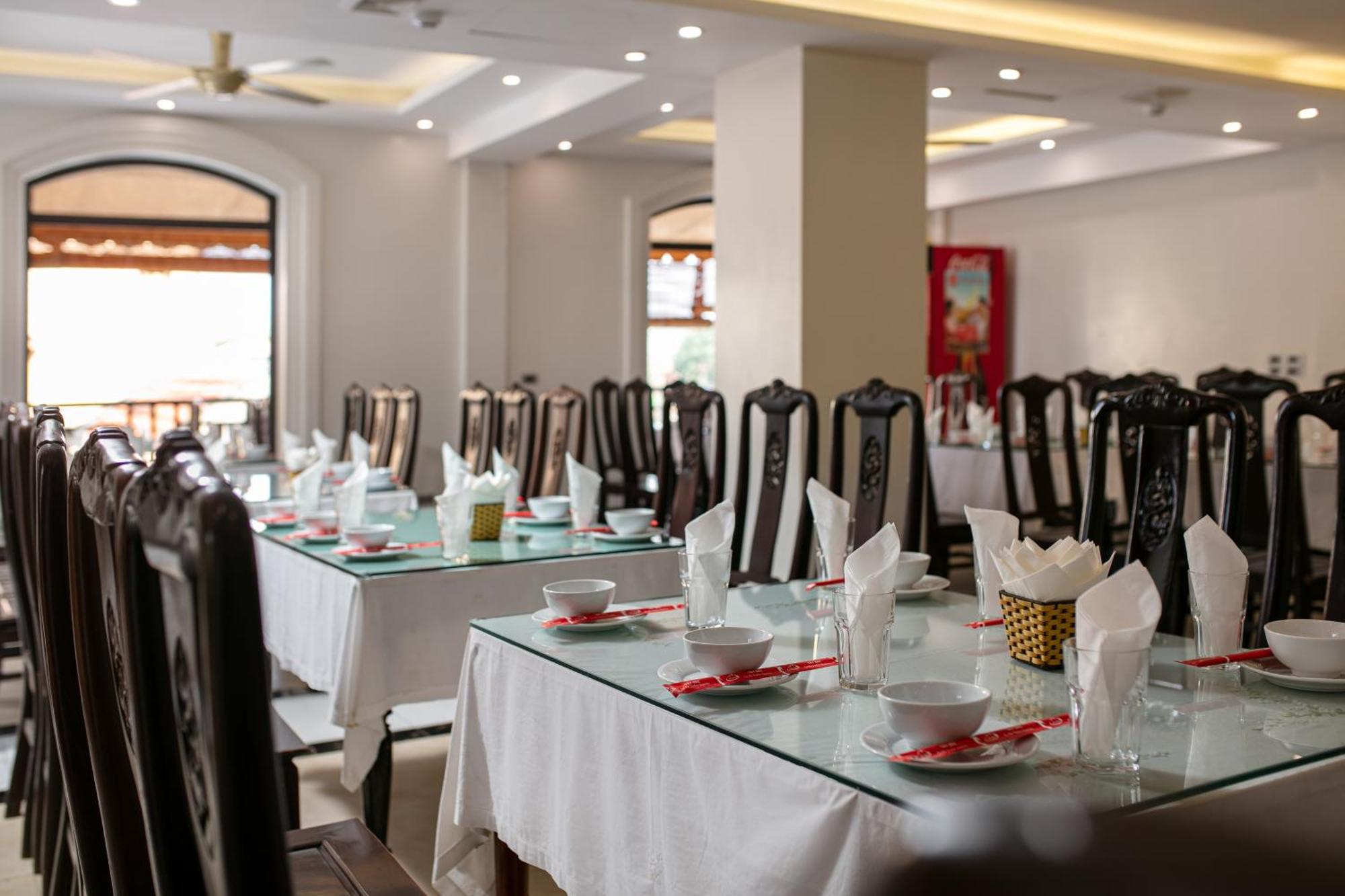 Nam Hoa Hotel Ниньбинь Экстерьер фото